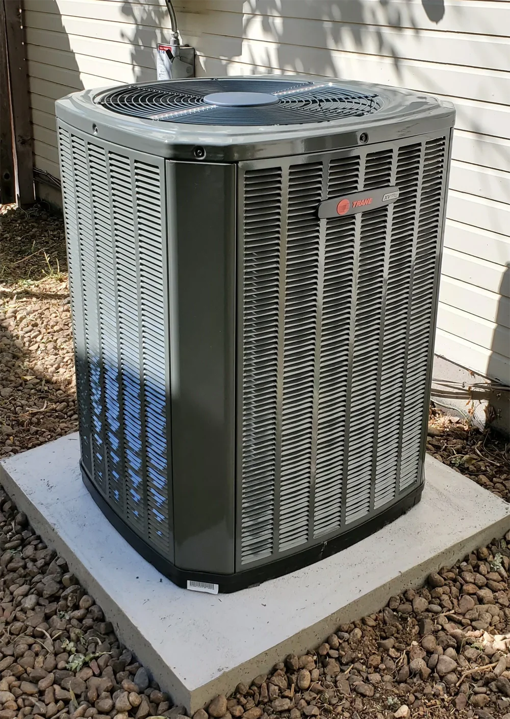 18SeerVariableTraneCondensingUnit 1920w